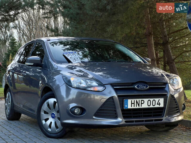 Серый Форд Фокус, объемом двигателя 1.6 л и пробегом 236 тыс. км за 6800 $, фото 7 на Automoto.ua