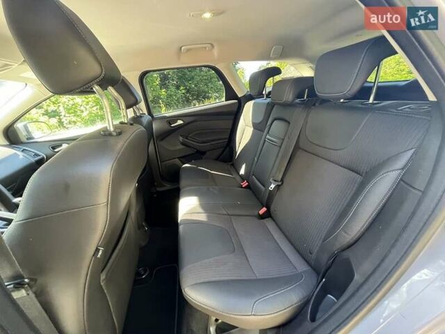 Сірий Форд Фокус, об'ємом двигуна 1.6 л та пробігом 191 тис. км за 8300 $, фото 17 на Automoto.ua