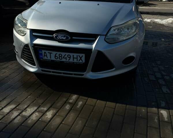 Сірий Форд Фокус, об'ємом двигуна 1.6 л та пробігом 237 тис. км за 5950 $, фото 1 на Automoto.ua