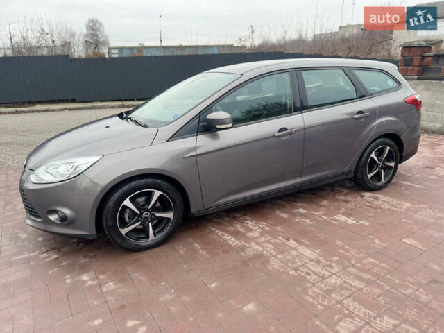 Серый Форд Фокус, объемом двигателя 1.6 л и пробегом 242 тыс. км за 7199 $, фото 2 на Automoto.ua