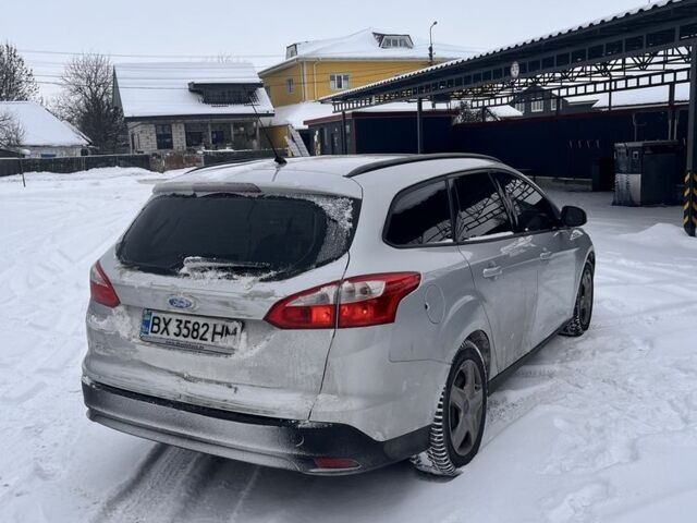 Сірий Форд Фокус, об'ємом двигуна 1.6 л та пробігом 223 тис. км за 6500 $, фото 4 на Automoto.ua