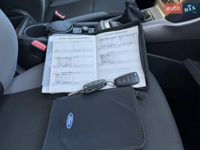 Сірий Форд Фокус, об'ємом двигуна 1.6 л та пробігом 203 тис. км за 6600 $, фото 56 на Automoto.ua