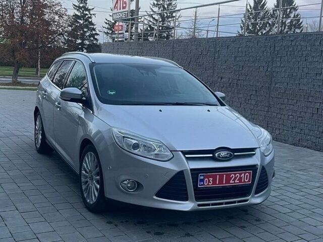 Сірий Форд Фокус, об'ємом двигуна 2 л та пробігом 153 тис. км за 8800 $, фото 4 на Automoto.ua