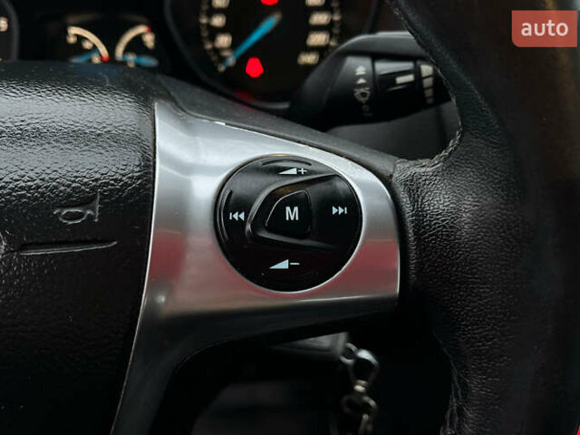 Серый Форд Фокус, объемом двигателя 1.56 л и пробегом 193 тыс. км за 7800 $, фото 13 на Automoto.ua