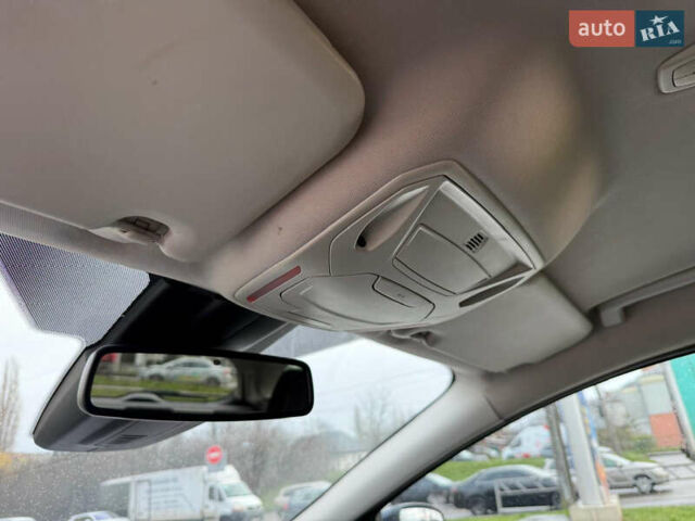 Серый Форд Фокус, объемом двигателя 1.6 л и пробегом 228 тыс. км за 6900 $, фото 30 на Automoto.ua