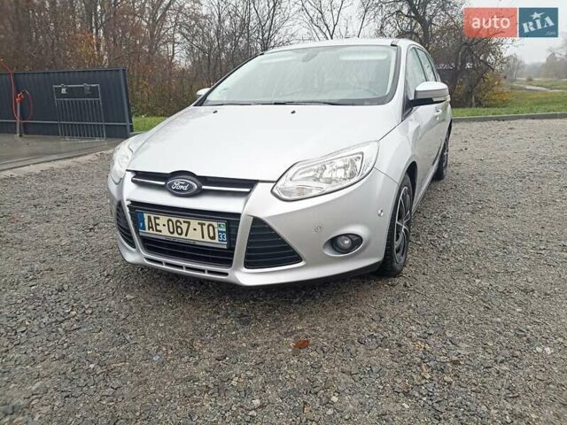 Серый Форд Фокус, объемом двигателя 1.6 л и пробегом 210 тыс. км за 7500 $, фото 5 на Automoto.ua