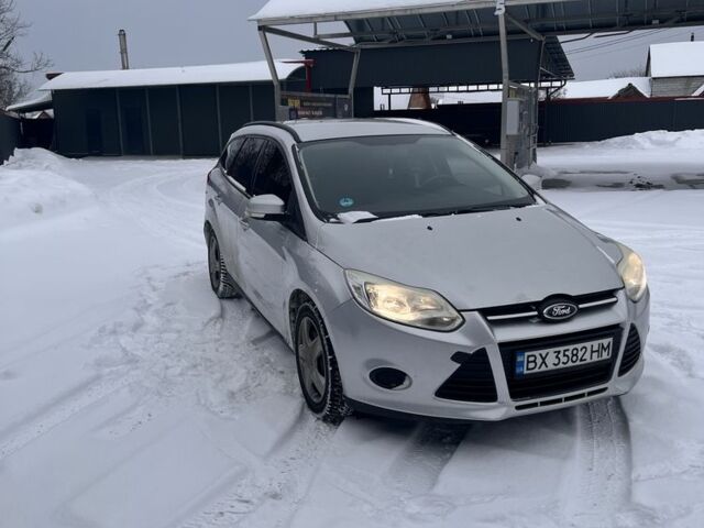 Сірий Форд Фокус, об'ємом двигуна 1.6 л та пробігом 223 тис. км за 6500 $, фото 2 на Automoto.ua