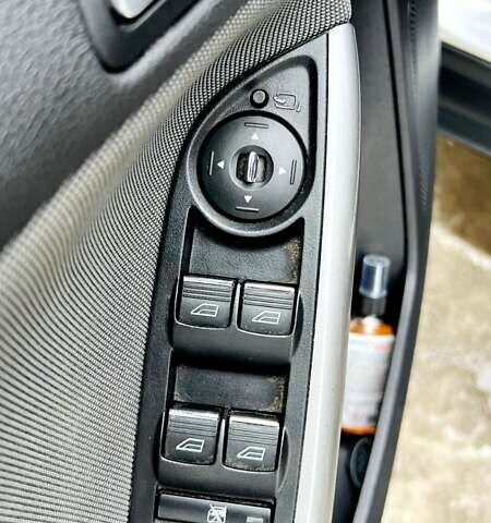 Серый Форд Фокус, объемом двигателя 1.6 л и пробегом 280 тыс. км за 7099 $, фото 30 на Automoto.ua