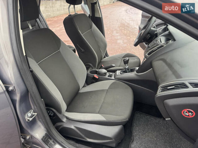 Серый Форд Фокус, объемом двигателя 1.6 л и пробегом 242 тыс. км за 7199 $, фото 17 на Automoto.ua