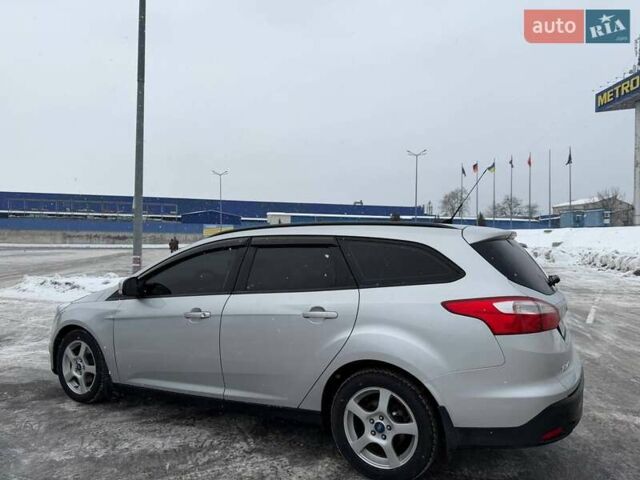 Серый Форд Фокус, объемом двигателя 1.56 л и пробегом 279 тыс. км за 6300 $, фото 7 на Automoto.ua