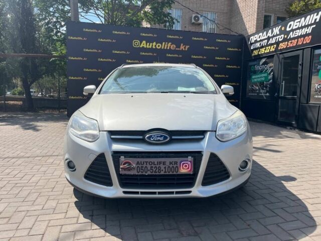 Серый Форд Фокус, объемом двигателя 1.6 л и пробегом 192 тыс. км за 6500 $, фото 2 на Automoto.ua