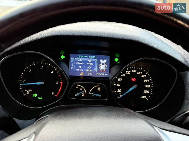Серый Форд Фокус, объемом двигателя 1.6 л и пробегом 228 тыс. км за 7850 $, фото 17 на Automoto.ua