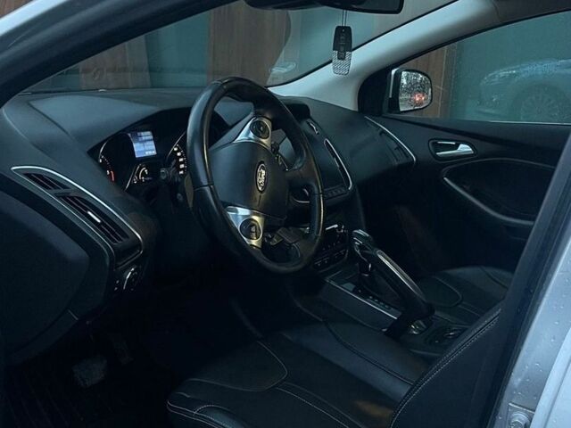 Сірий Форд Фокус, об'ємом двигуна 2 л та пробігом 153 тис. км за 8800 $, фото 10 на Automoto.ua