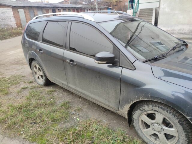 Серый Форд Фокус, объемом двигателя 0 л и пробегом 230 тыс. км за 4800 $, фото 4 на Automoto.ua