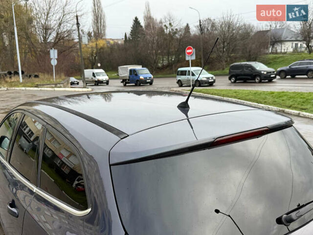 Серый Форд Фокус, объемом двигателя 1.6 л и пробегом 228 тыс. км за 6900 $, фото 10 на Automoto.ua