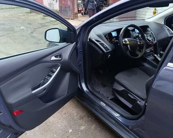 Сірий Форд Фокус, об'ємом двигуна 1.6 л та пробігом 280 тис. км за 9000 $, фото 11 на Automoto.ua