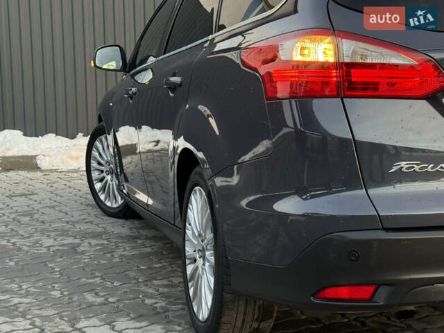 Серый Форд Фокус, объемом двигателя 1.6 л и пробегом 228 тыс. км за 7850 $, фото 28 на Automoto.ua