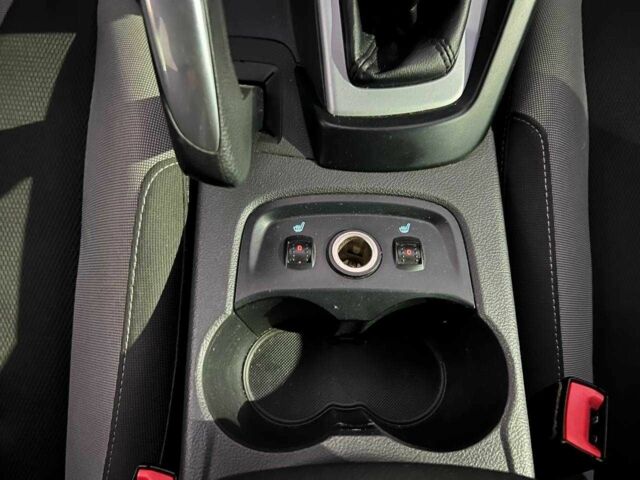 Серый Форд Фокус, объемом двигателя 1.6 л и пробегом 239 тыс. км за 6999 $, фото 20 на Automoto.ua