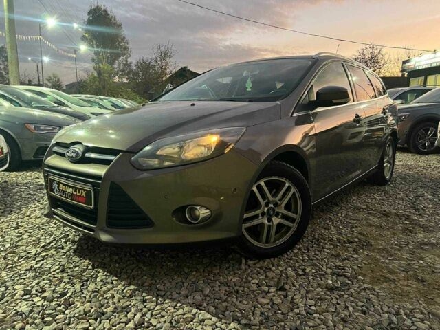 Серый Форд Фокус, объемом двигателя 1.6 л и пробегом 239 тыс. км за 6999 $, фото 1 на Automoto.ua