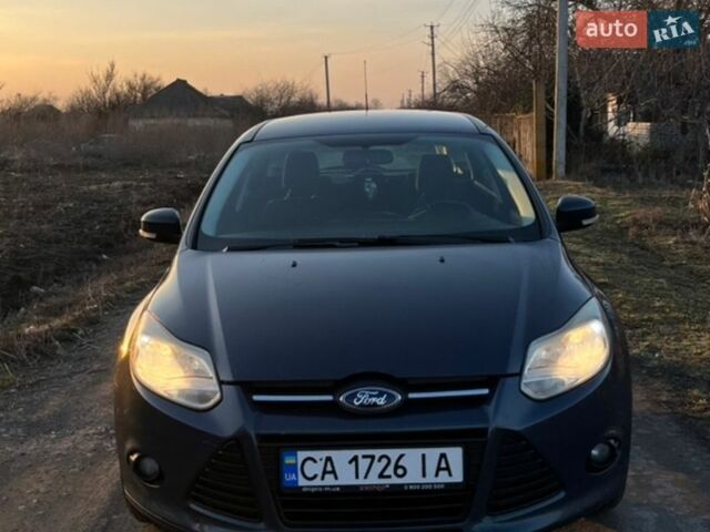 Серый Форд Фокус, объемом двигателя 1.56 л и пробегом 313 тыс. км за 6500 $, фото 1 на Automoto.ua