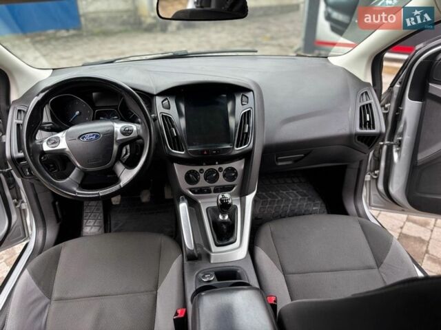 Серый Форд Фокус, объемом двигателя 1.56 л и пробегом 277 тыс. км за 5600 $, фото 24 на Automoto.ua