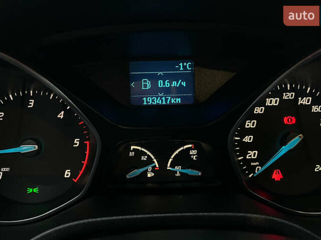 Серый Форд Фокус, объемом двигателя 1.56 л и пробегом 193 тыс. км за 7800 $, фото 14 на Automoto.ua