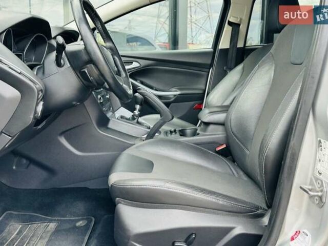 Сірий Форд Фокус, об'ємом двигуна 1.6 л та пробігом 235 тис. км за 8200 $, фото 15 на Automoto.ua