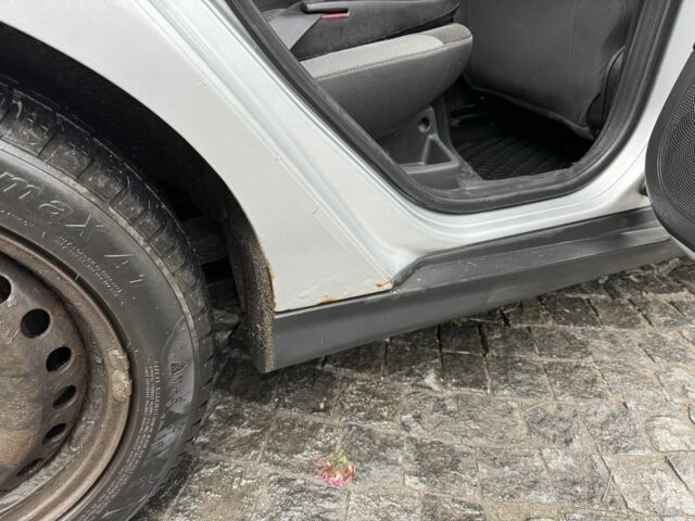 Серый Форд Фокус, объемом двигателя 1.6 л и пробегом 230 тыс. км за 5900 $, фото 7 на Automoto.ua