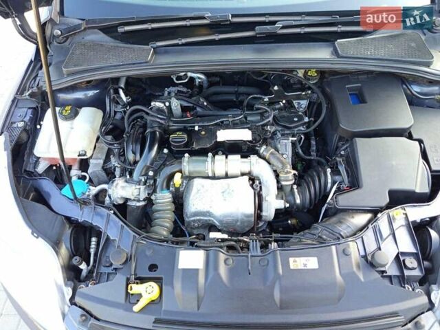 Серый Форд Фокус, объемом двигателя 1.56 л и пробегом 240 тыс. км за 7500 $, фото 38 на Automoto.ua