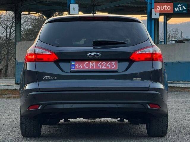 Серый Форд Фокус, объемом двигателя 1.6 л и пробегом 246 тыс. км за 8300 $, фото 36 на Automoto.ua