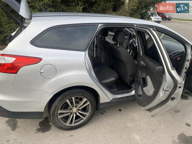 Серый Форд Фокус, объемом двигателя 1.6 л и пробегом 243 тыс. км за 7300 $, фото 15 на Automoto.ua