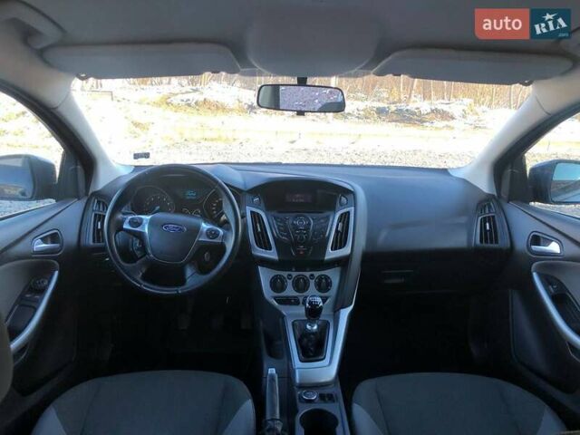 Серый Форд Фокус, объемом двигателя 1 л и пробегом 238 тыс. км за 5999 $, фото 17 на Automoto.ua