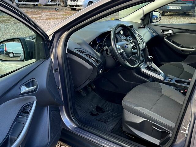 Серый Форд Фокус, объемом двигателя 1.6 л и пробегом 265 тыс. км за 6600 $, фото 7 на Automoto.ua