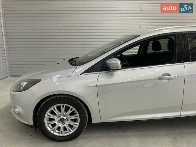 Серый Форд Фокус, объемом двигателя 1.6 л и пробегом 248 тыс. км за 7999 $, фото 42 на Automoto.ua