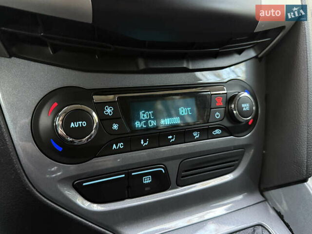 Серый Форд Фокус, объемом двигателя 2 л и пробегом 265 тыс. км за 6900 $, фото 37 на Automoto.ua