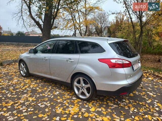 Сірий Форд Фокус, об'ємом двигуна 1.6 л та пробігом 235 тис. км за 8200 $, фото 6 на Automoto.ua