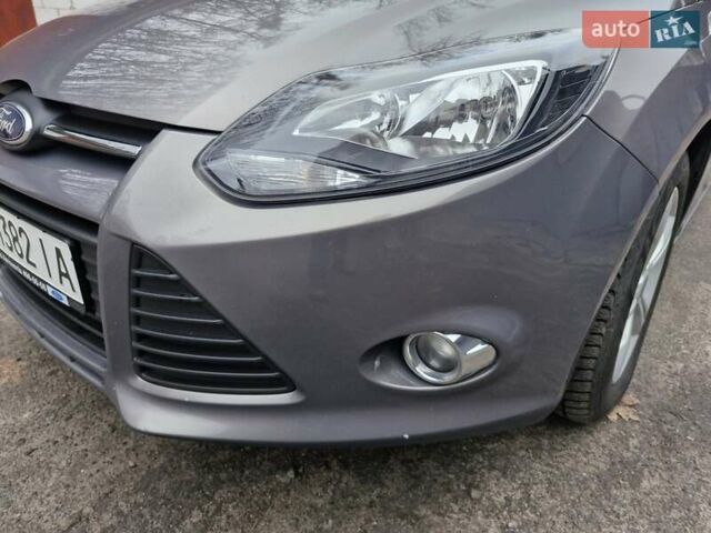 Сірий Форд Фокус, об'ємом двигуна 1.6 л та пробігом 109 тис. км за 9000 $, фото 10 на Automoto.ua