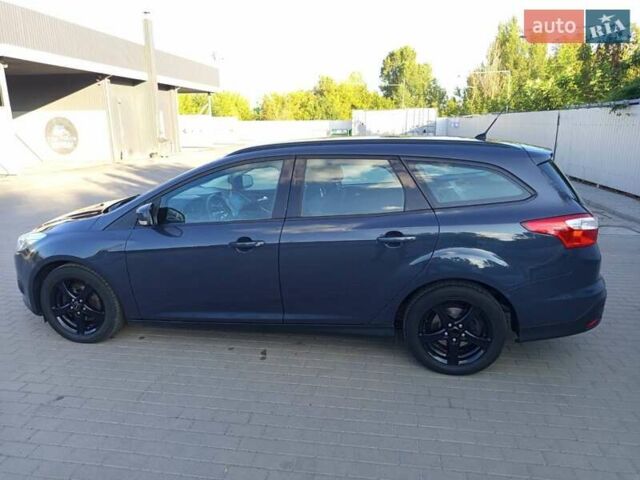 Серый Форд Фокус, объемом двигателя 1.56 л и пробегом 240 тыс. км за 7500 $, фото 11 на Automoto.ua