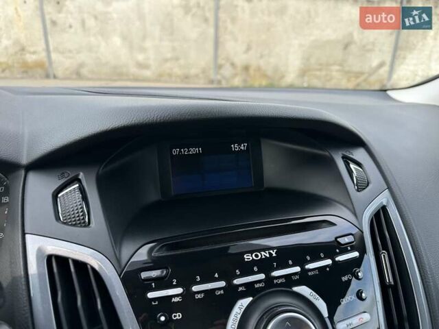 Серый Форд Фокус, объемом двигателя 1.6 л и пробегом 194 тыс. км за 8250 $, фото 25 на Automoto.ua