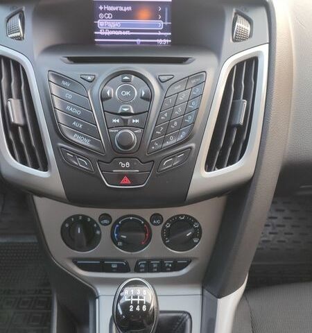 Серый Форд Фокус, объемом двигателя 1.6 л и пробегом 244 тыс. км за 7200 $, фото 22 на Automoto.ua