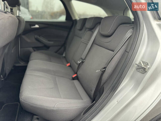 Серый Форд Фокус, объемом двигателя 2 л и пробегом 180 тыс. км за 8950 $, фото 37 на Automoto.ua