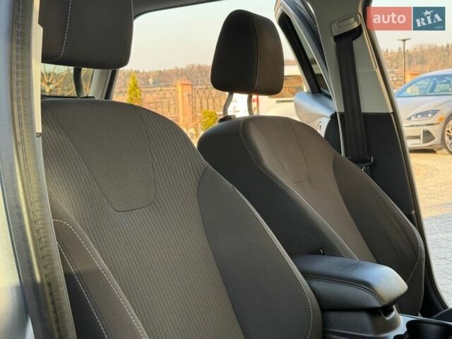 Серый Форд Фокус, объемом двигателя 1.6 л и пробегом 201 тыс. км за 7900 $, фото 61 на Automoto.ua