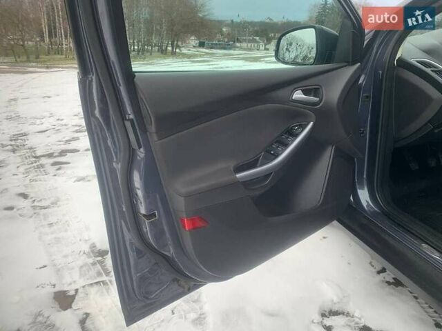 Серый Форд Фокус, объемом двигателя 1.6 л и пробегом 243 тыс. км за 7700 $, фото 31 на Automoto.ua