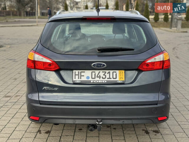 Серый Форд Фокус, объемом двигателя 1.6 л и пробегом 190 тыс. км за 8700 $, фото 20 на Automoto.ua