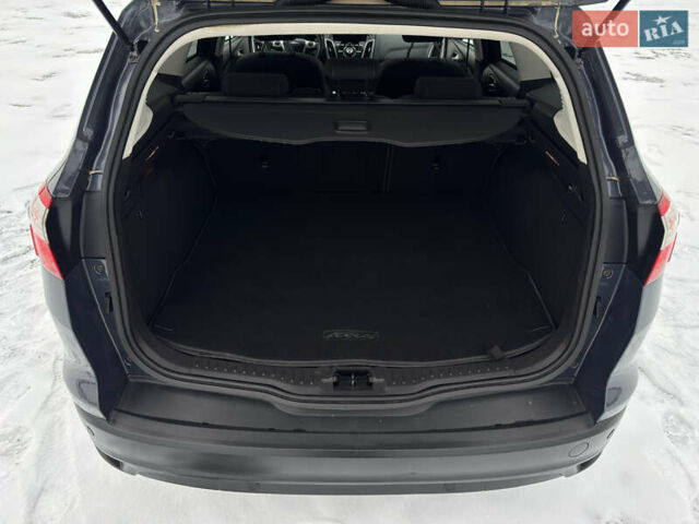 Сірий Форд Фокус, об'ємом двигуна 1.6 л та пробігом 246 тис. км за 8800 $, фото 92 на Automoto.ua