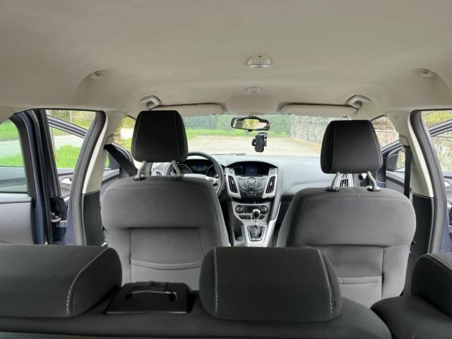 Сірий Форд Фокус, об'ємом двигуна 1.6 л та пробігом 250 тис. км за 6600 $, фото 15 на Automoto.ua