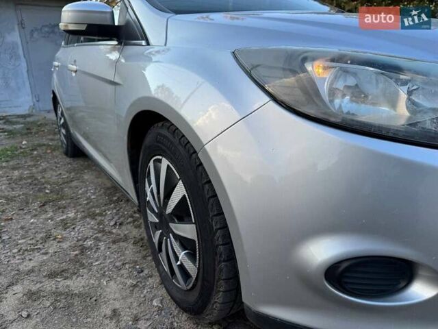 Форд Фокус 2012 в Подольск (Котовск) на Automoto.ua Серый Форд Фокус, объемом двигателя 1.6 л и пробегом 236 тыс. км за 4800 $, фото 3 на Automoto.ua