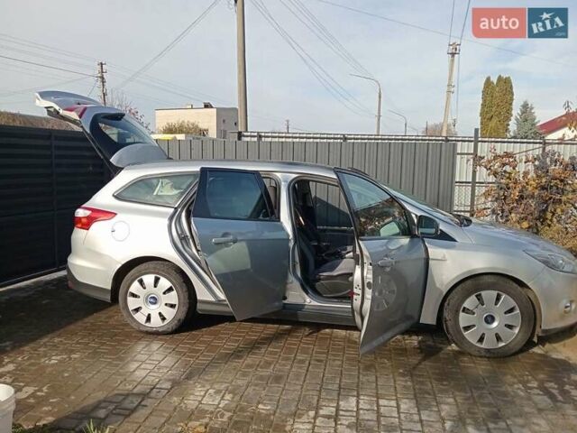 Серый Форд Фокус, объемом двигателя 1.56 л и пробегом 280 тыс. км за 6700 $, фото 9 на Automoto.ua