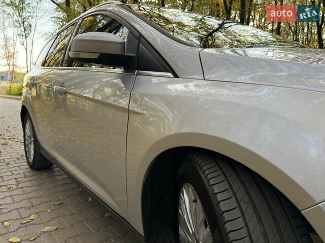 Серый Форд Фокус, объемом двигателя 2 л и пробегом 265 тыс. км за 6900 $, фото 14 на Automoto.ua