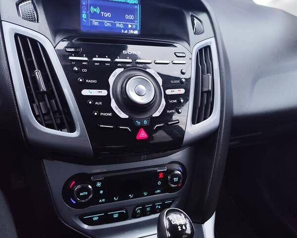 Серый Форд Фокус, объемом двигателя 1.6 л и пробегом 243 тыс. км за 7700 $, фото 29 на Automoto.ua